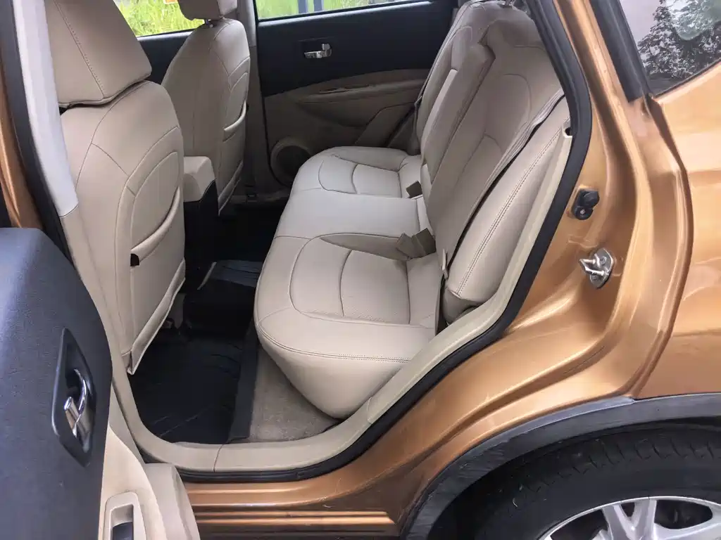 Nissan Qashqai — миниатюра 8