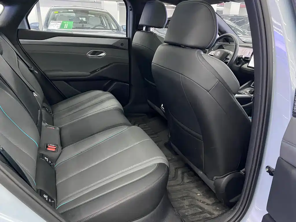 BYD Qin L — миниатюра 8