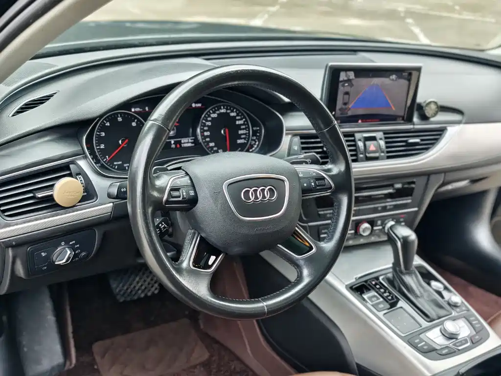 Audi A6L — миниатюра 4