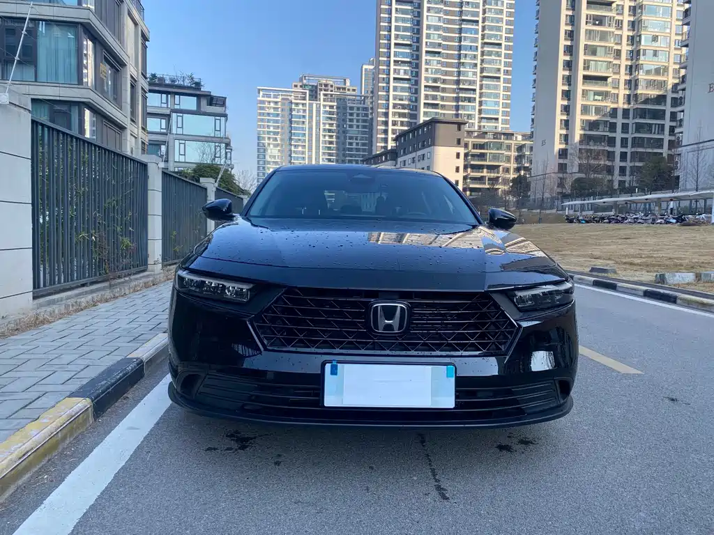 Honda Accord — миниатюра 2