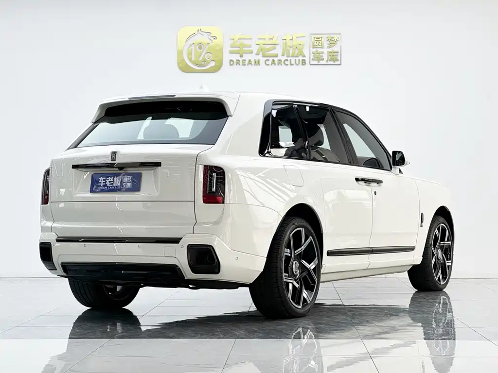 Rolls-Royce Cullinan 2025 Black Badge
