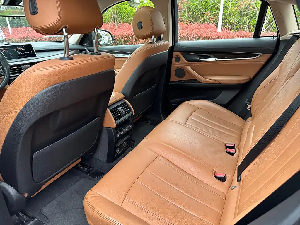 BMW X6 2015 xDrive35i Luxury