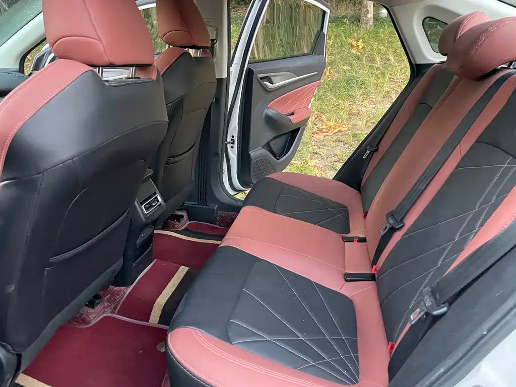 Changan Eado — миниатюра 10