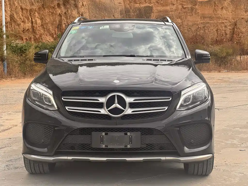 Mercedes-Benz GLE (Import) — миниатюра 2