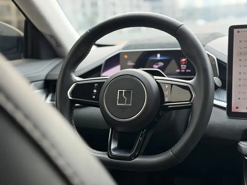 ZEEKR EXTREME KRYPTON 001