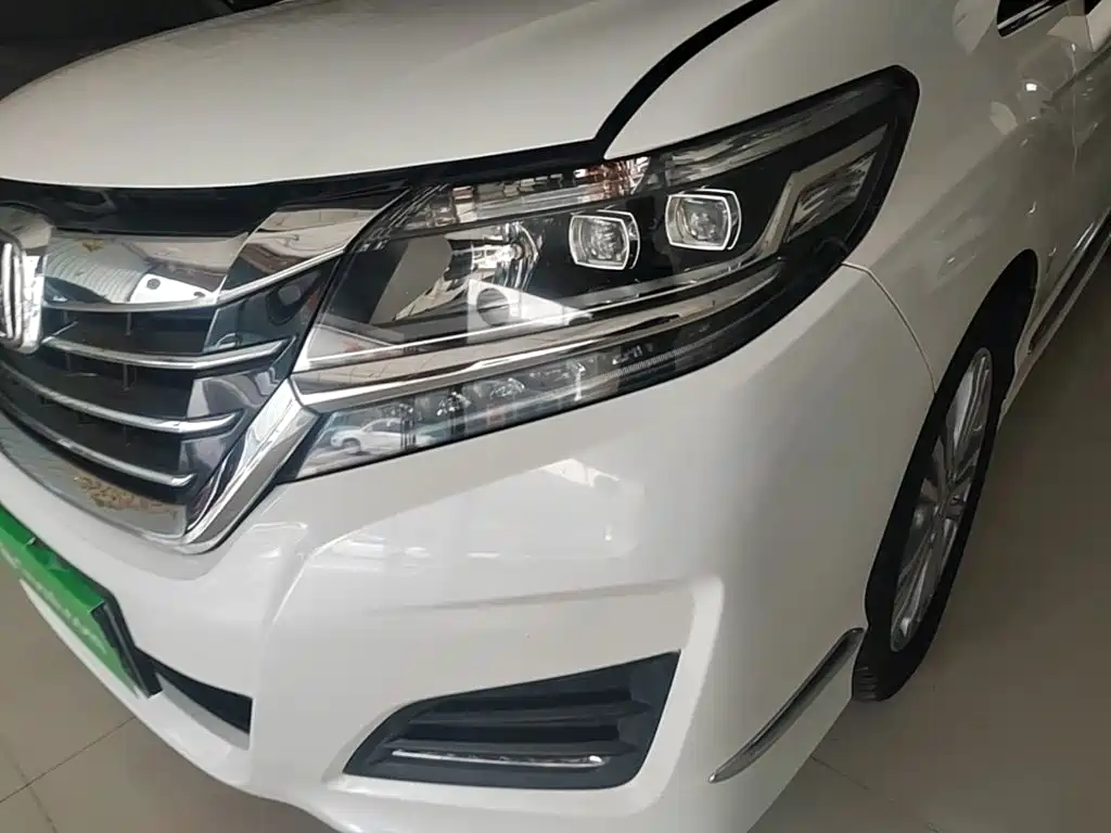 Honda Elysion — миниатюра 24