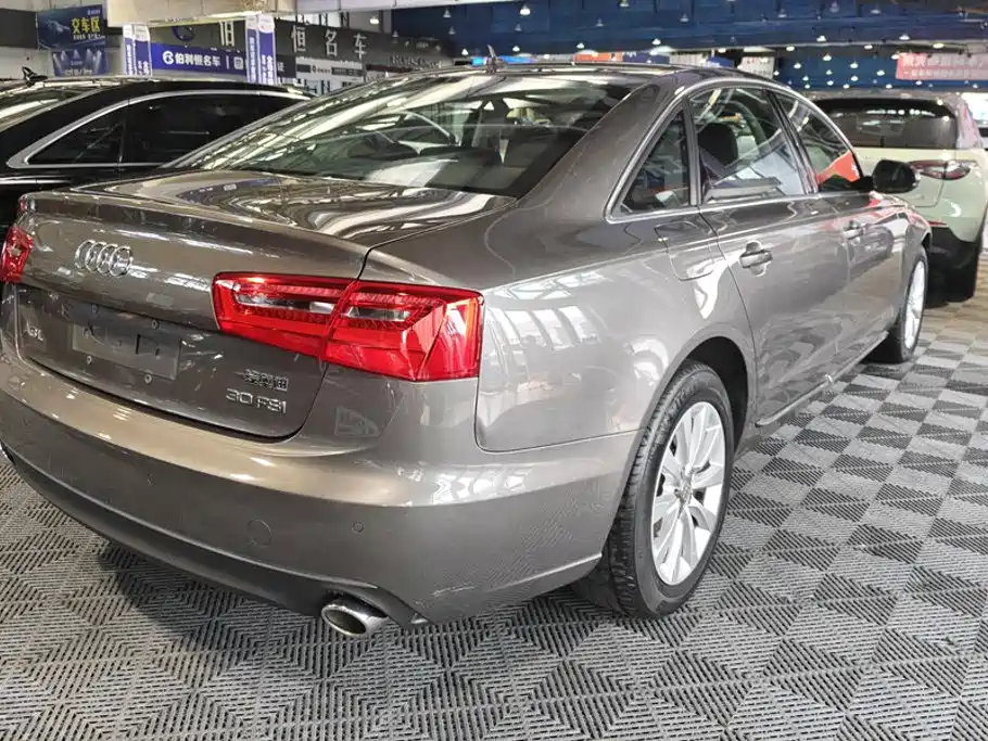 Audi A6L — миниатюра 3