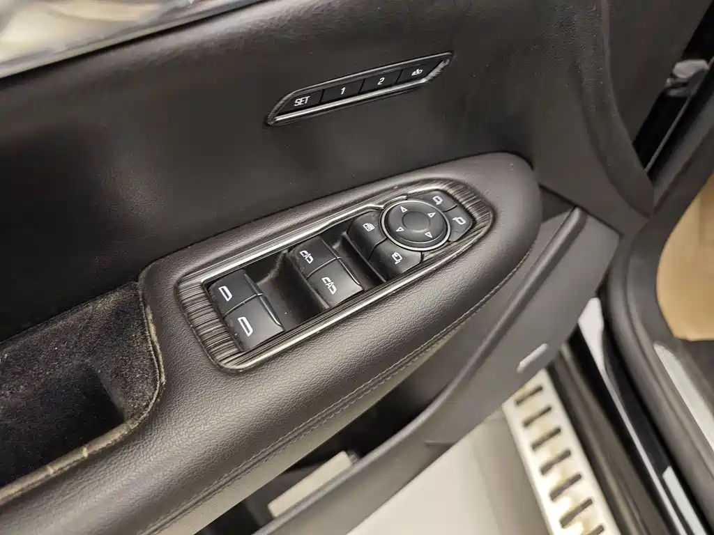 Cadillac XT5 2018 25T Luxury