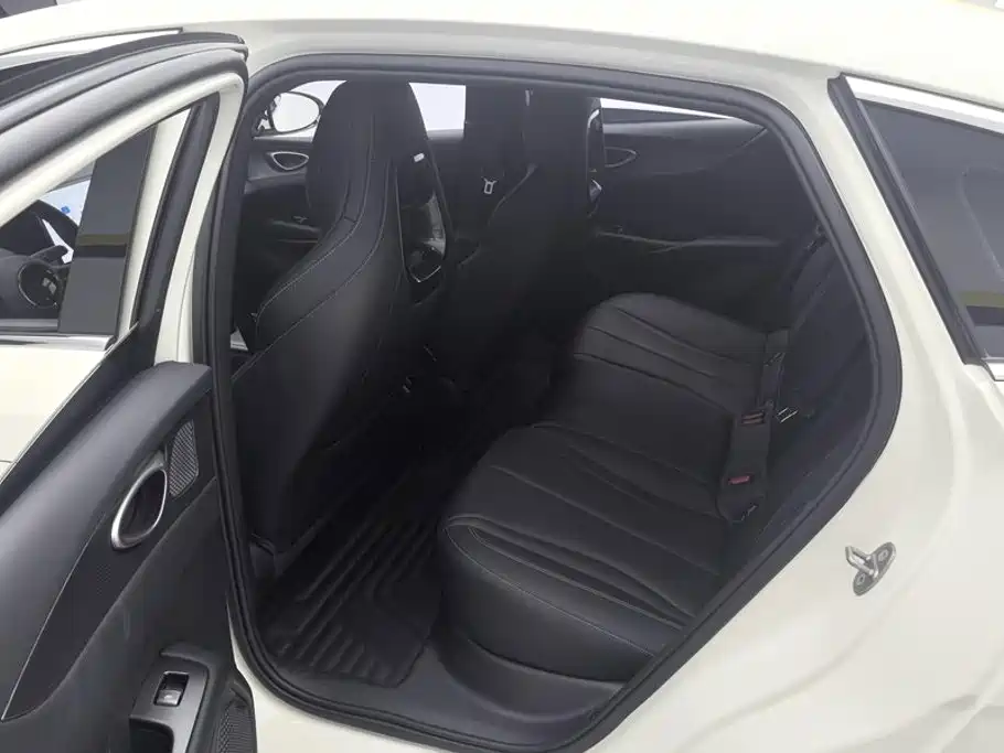 BYD Seal 06 — миниатюра 11