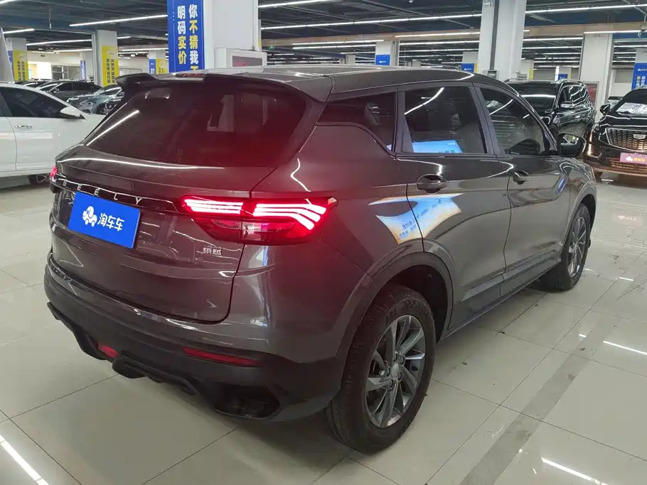 Geely Binyue — миниатюра 3