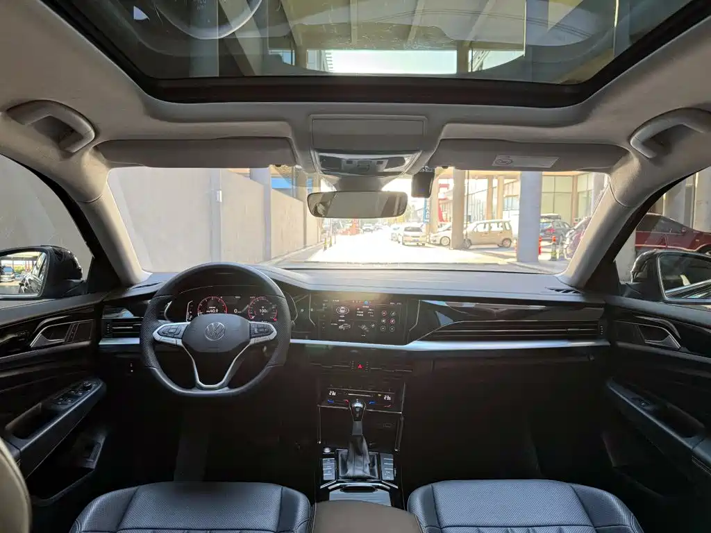 Volkswagen Passat — миниатюра 10