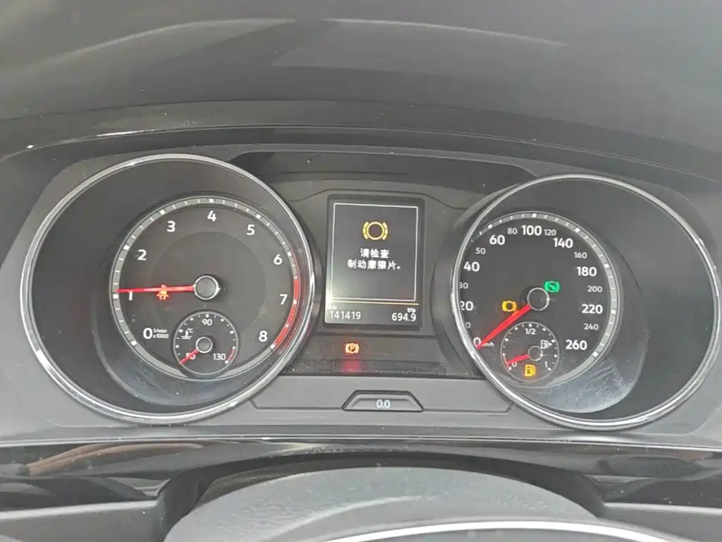 Volkswagen Tiguan L — миниатюра 12