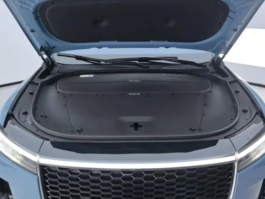 Li Auto Li ONE — миниатюра 10