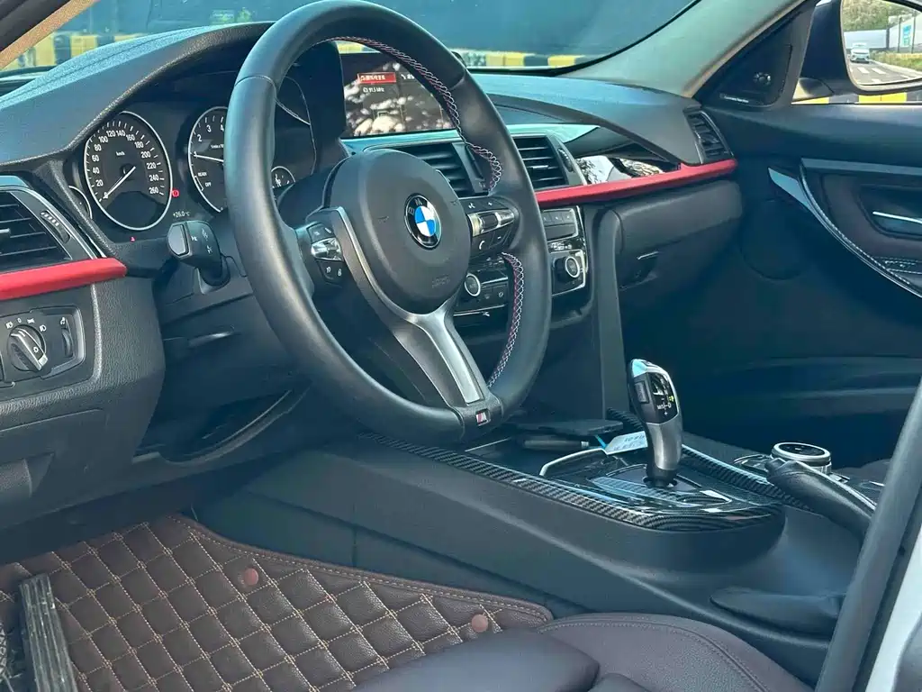 BMW 3 Series — миниатюра 4