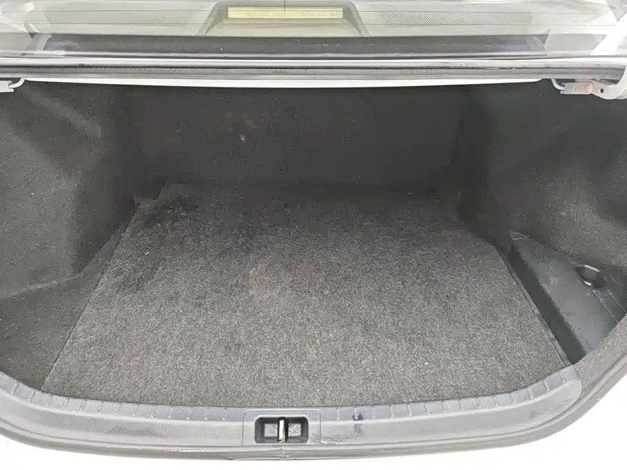 Toyota Corolla — миниатюра 4