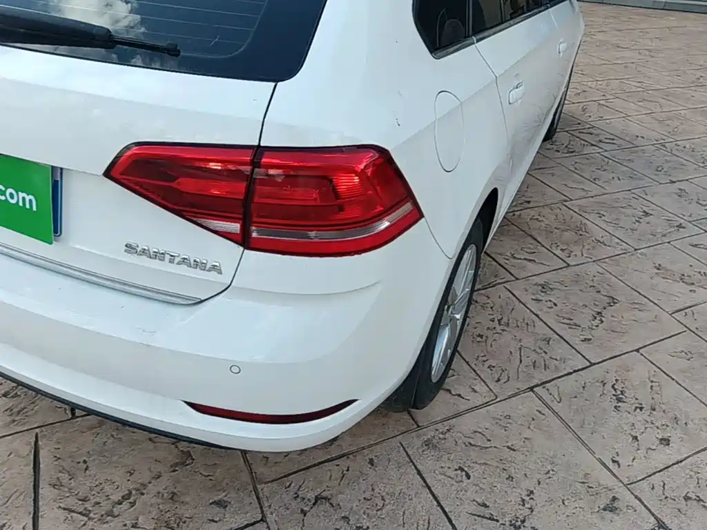 Volkswagen Santana — миниатюра 8