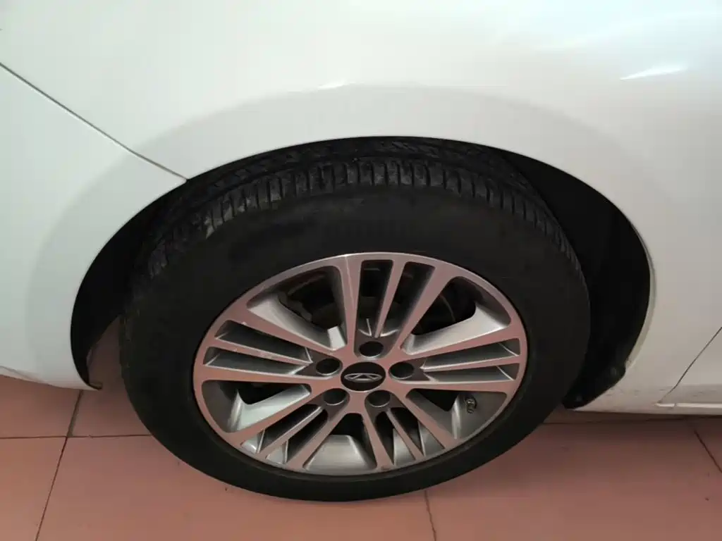Chery Arrizo 7 — миниатюра 23