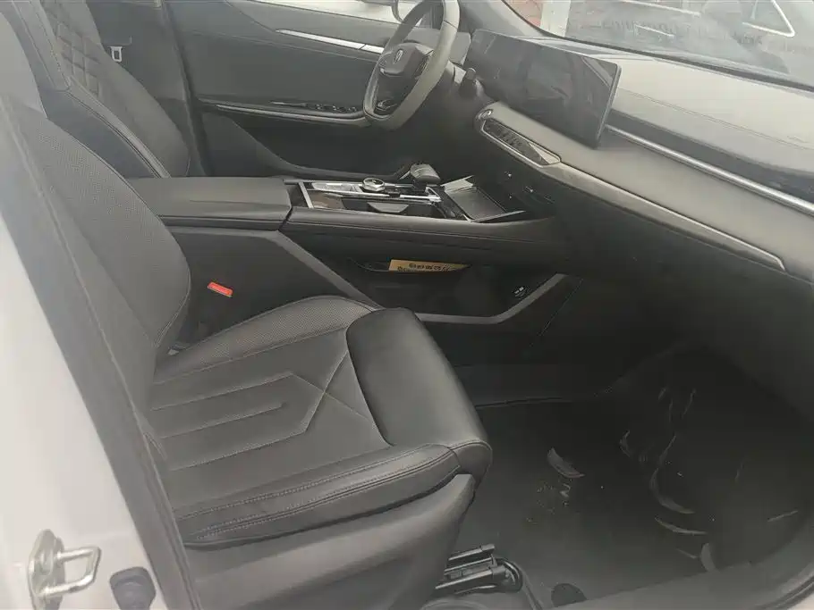 CHANGAN RUICHENG PLUS