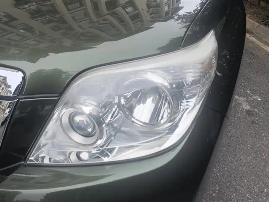 Toyota Land Cruiser Prado 2010 2.7L AT Standard