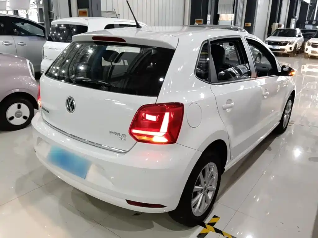 Volkswagen Polo — миниатюра 7
