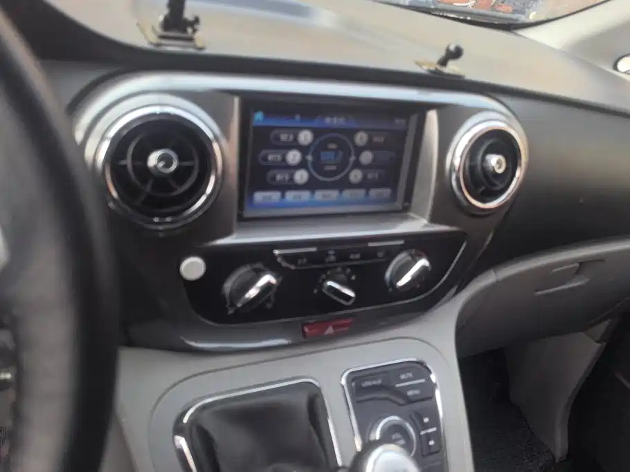 JAC Refine Refine M3 — миниатюра 13