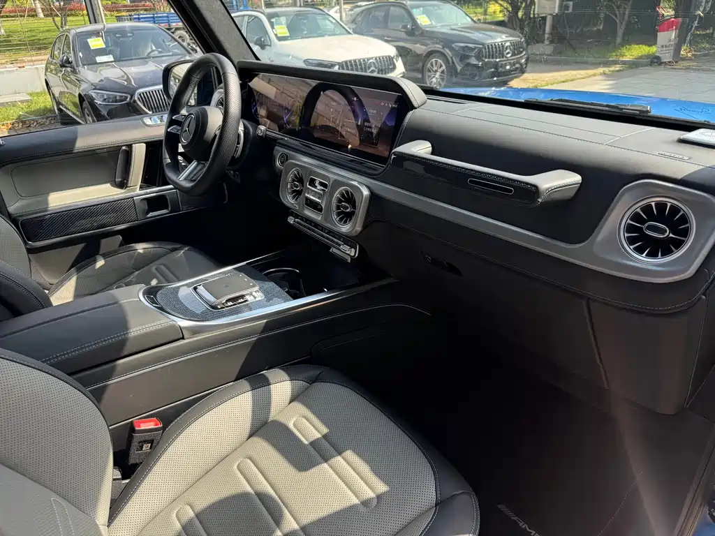 Mercedes-Benz G-Class New Energy — миниатюра 27