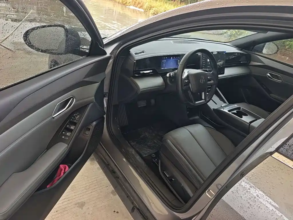 BYD Qin L — миниатюра 16