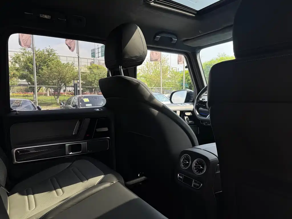 Mercedes-Benz G-Class New Energy — миниатюра 26