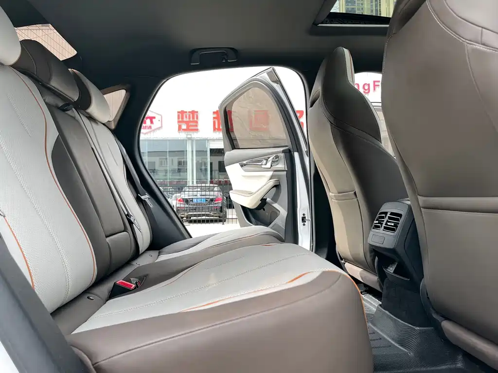 BYD Qin PLUS — миниатюра 13