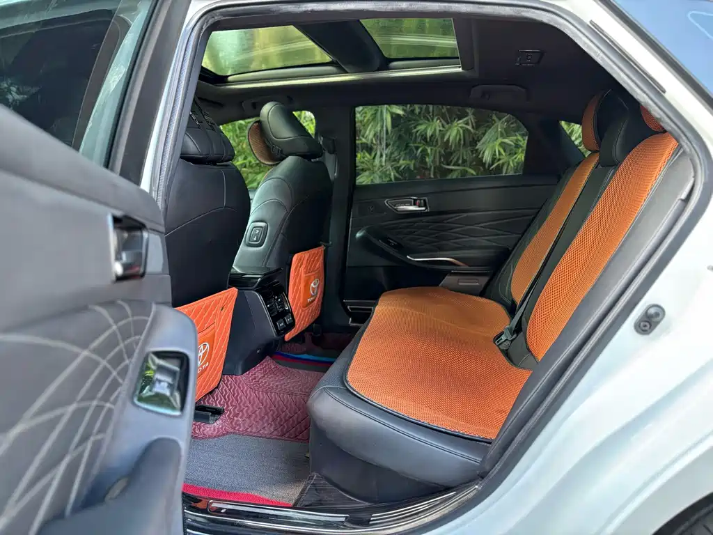 Toyota Avalon — миниатюра 9