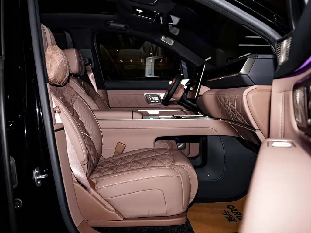 NIO 蔚来ES9 — миниатюра 26