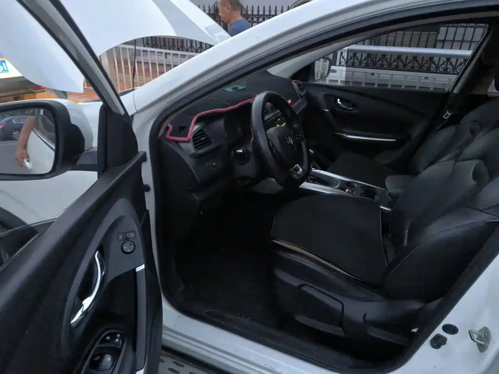 Renault Kadjar — миниатюра 17