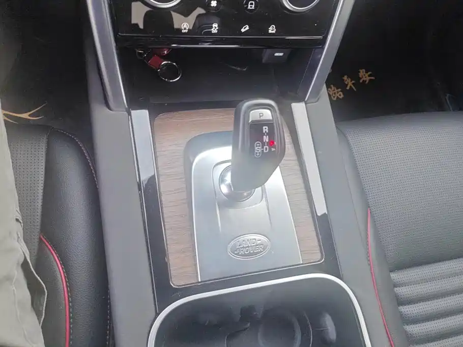 Land Rover Discovery Sport — миниатюра 16