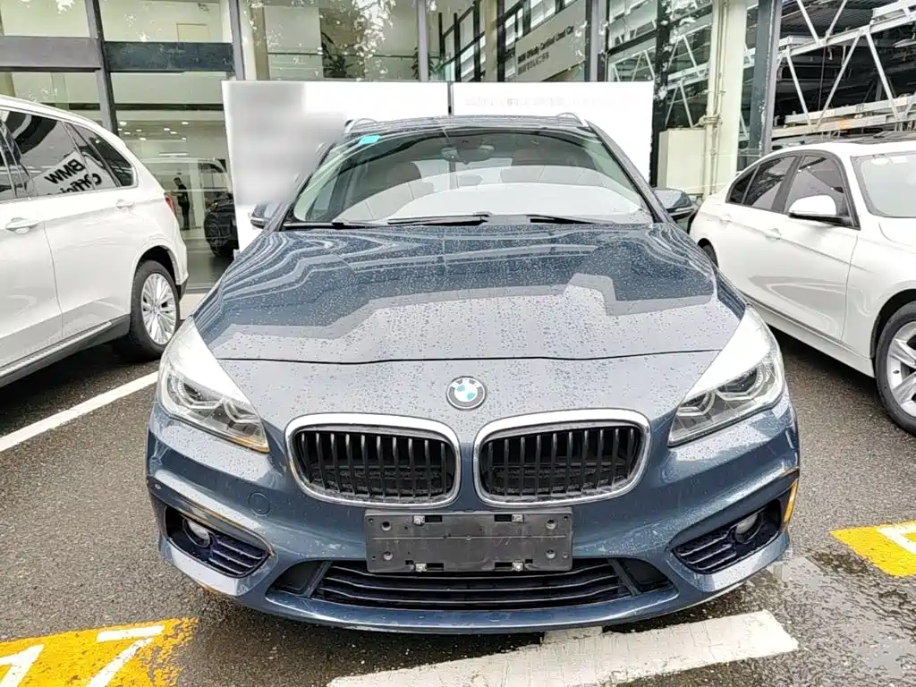 BMW 2 Series Active Tourer (Import) — миниатюра 3