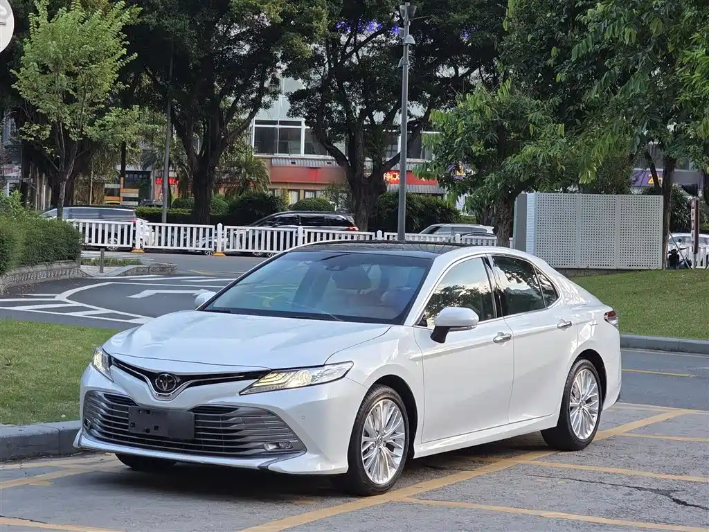 Toyota Camry 2020