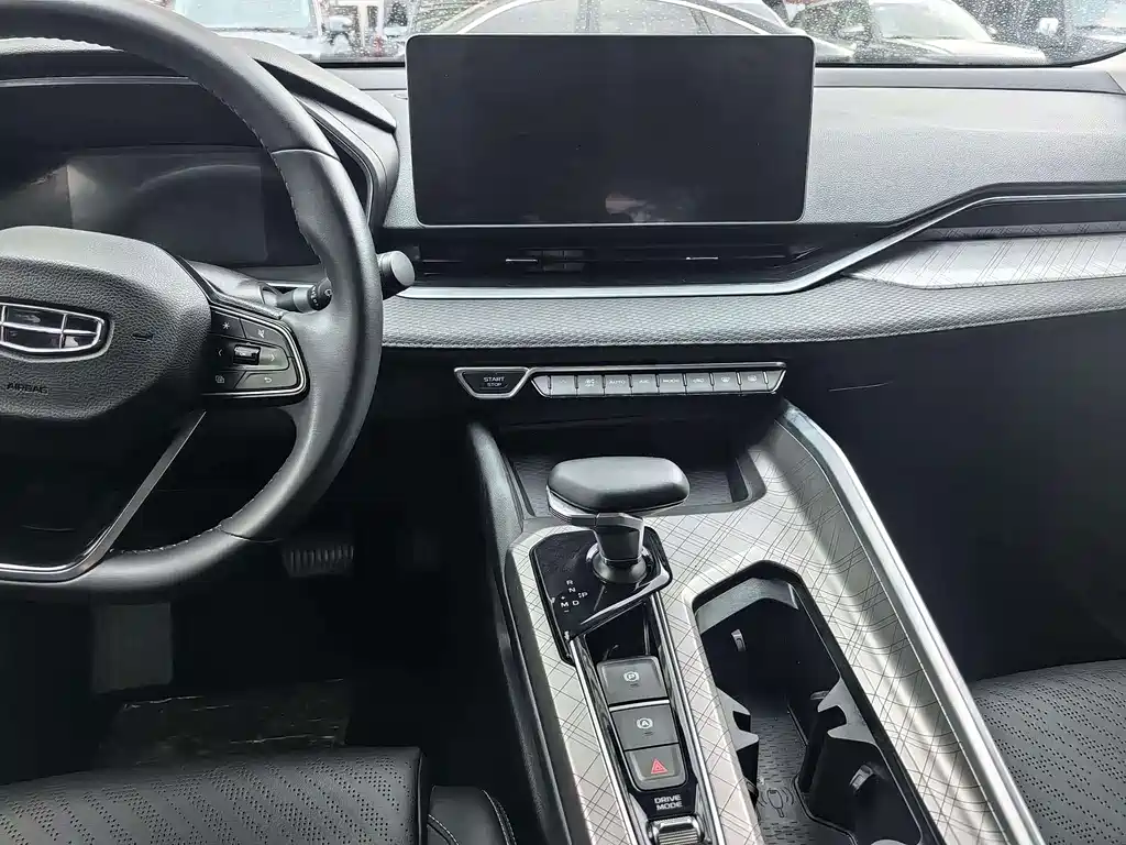 Geely Xingrui — миниатюра 5