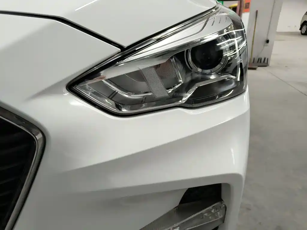 Haval M6 — миниатюра 24
