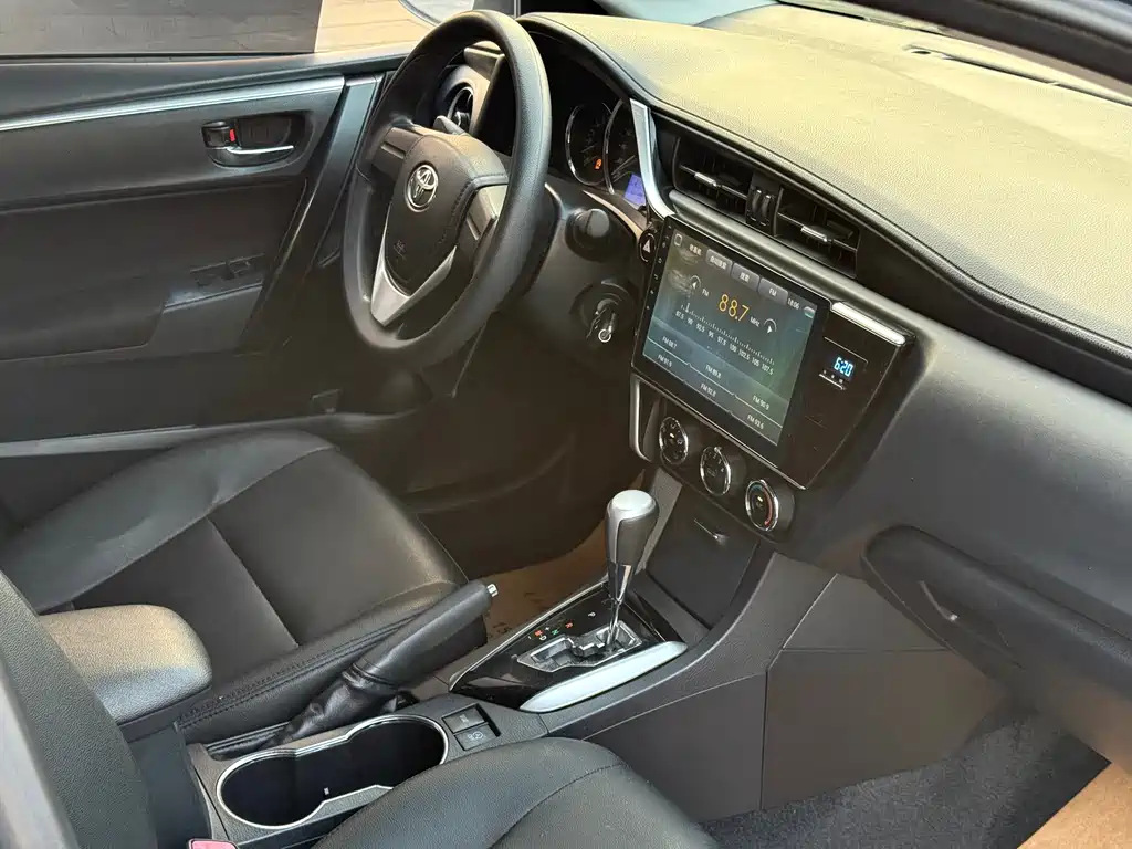 Toyota Corolla — миниатюра 10