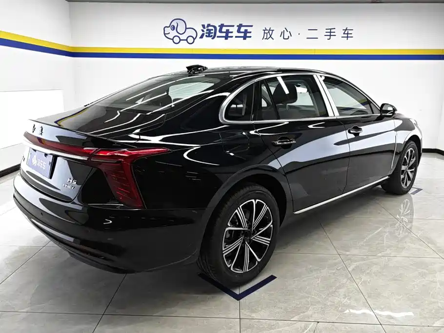 Hongqi Hongqi H5 PHEV — миниатюра 3