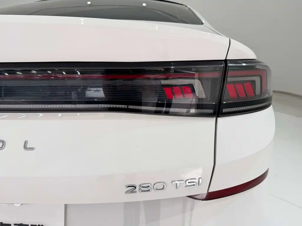 Volkswagen Lamando — миниатюра 10