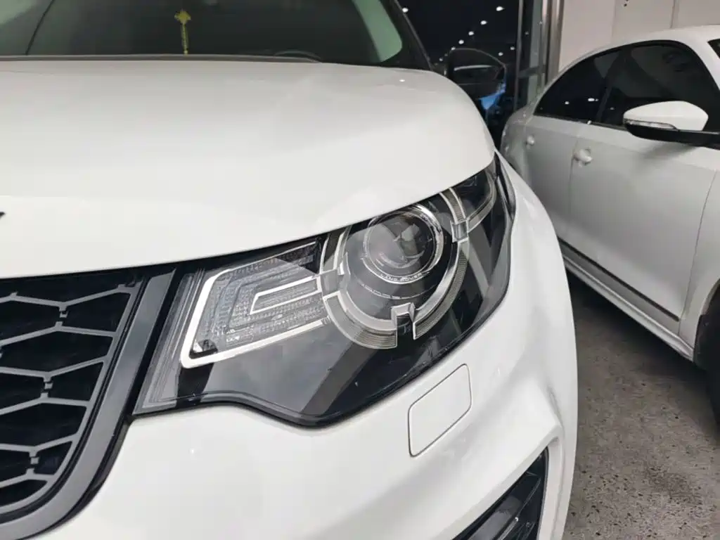 Land Rover Discovery Sport — миниатюра 24