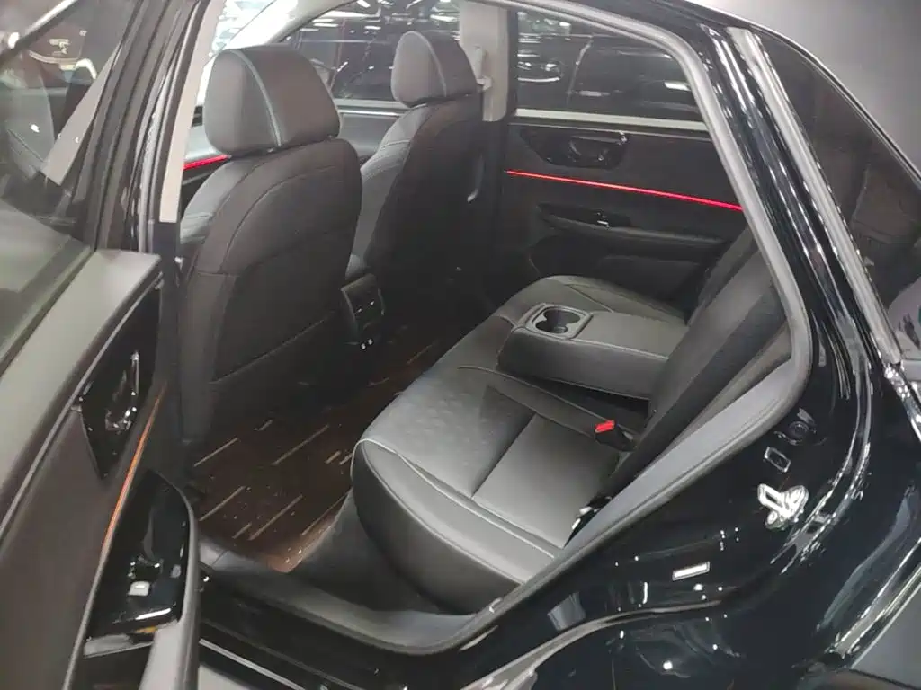 Honda e:NP2 — миниатюра 17