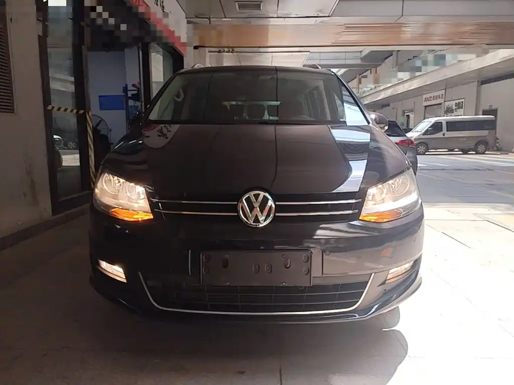 Volkswagen Sharan — миниатюра 3