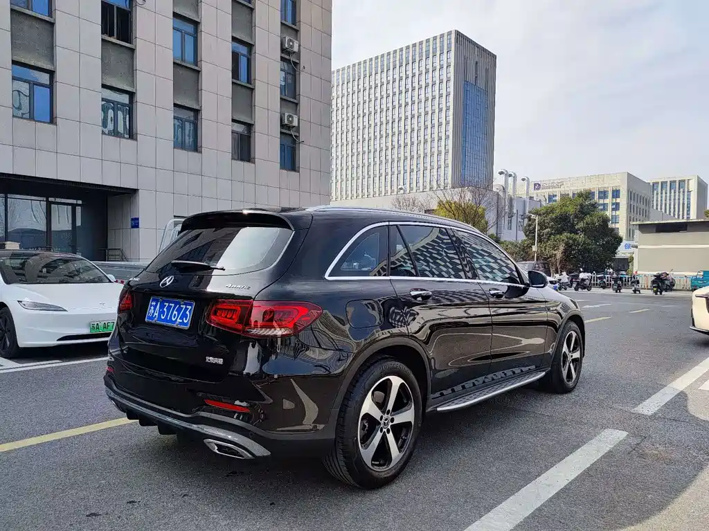 Mercedes-Benz GLC — миниатюра 5