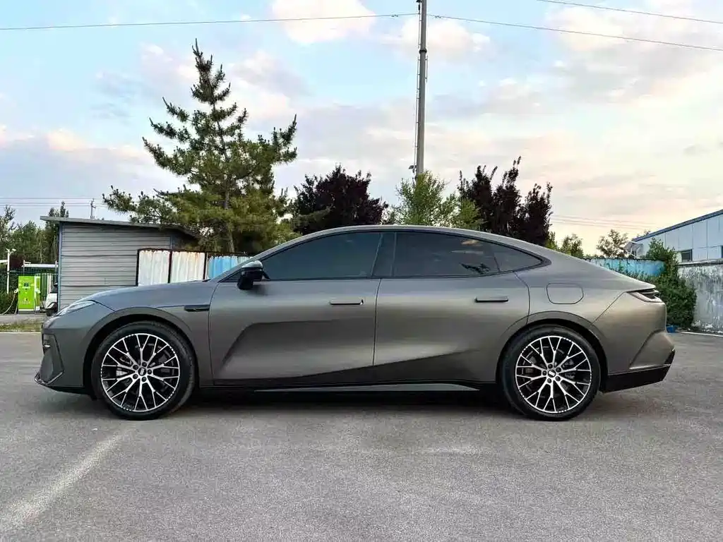 Geely Galaxy Galaxy E8 E8 2024 620km