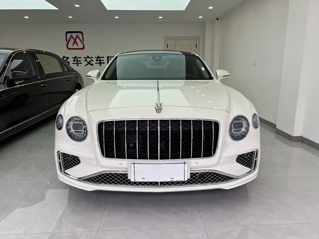 Bentley Flying Spur — миниатюра 2