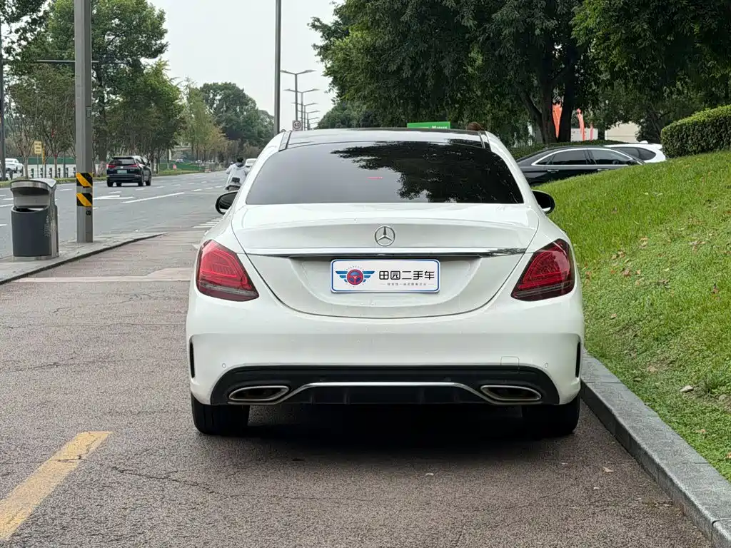 Mercedes-Benz C-Class — миниатюра 5