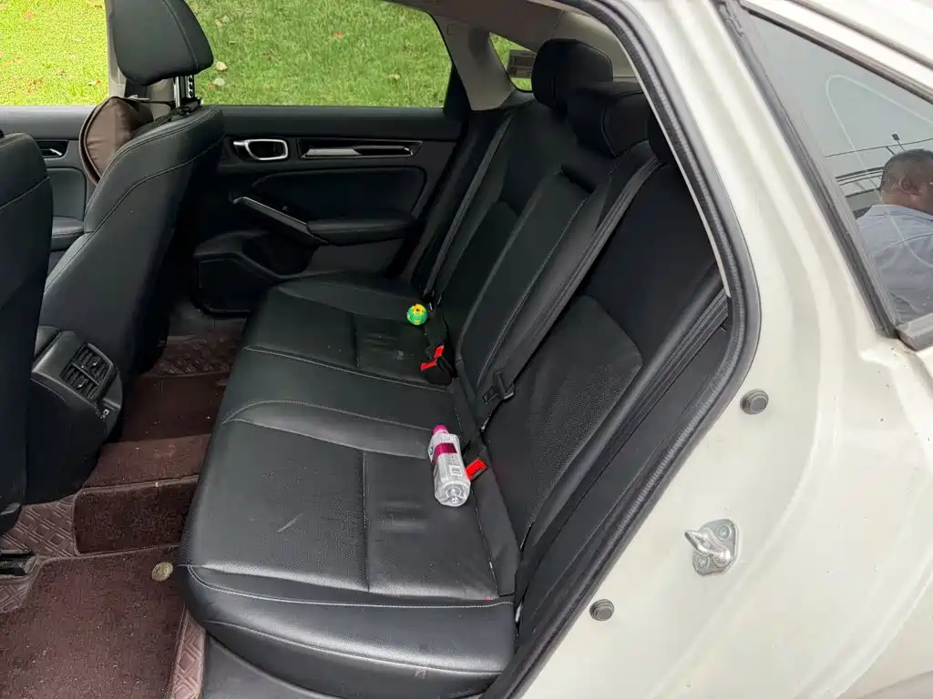 Honda Civic — миниатюра 12
