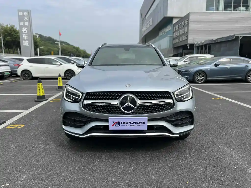 MERCEDES-BENZ GLC