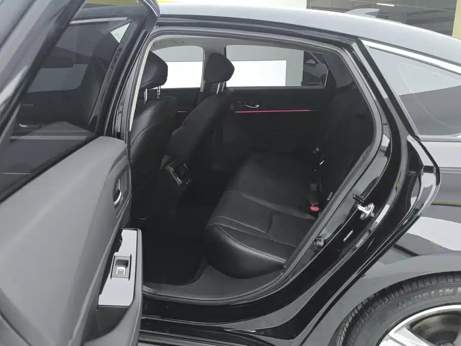 Honda Accord — миниатюра 11